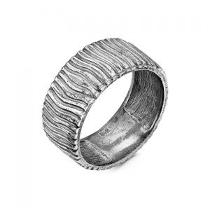 Стильное кольцо с необычной фактурной поверхностью 142785-7